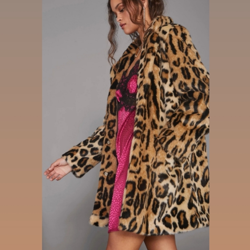Nasty Gal Leopard Faux Fur Coat Sz Small